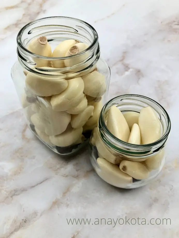 garlic in vinegar