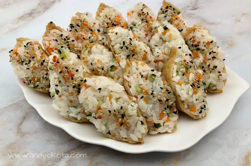Delicious and Easy Yubuchobap (Inari Sushi)